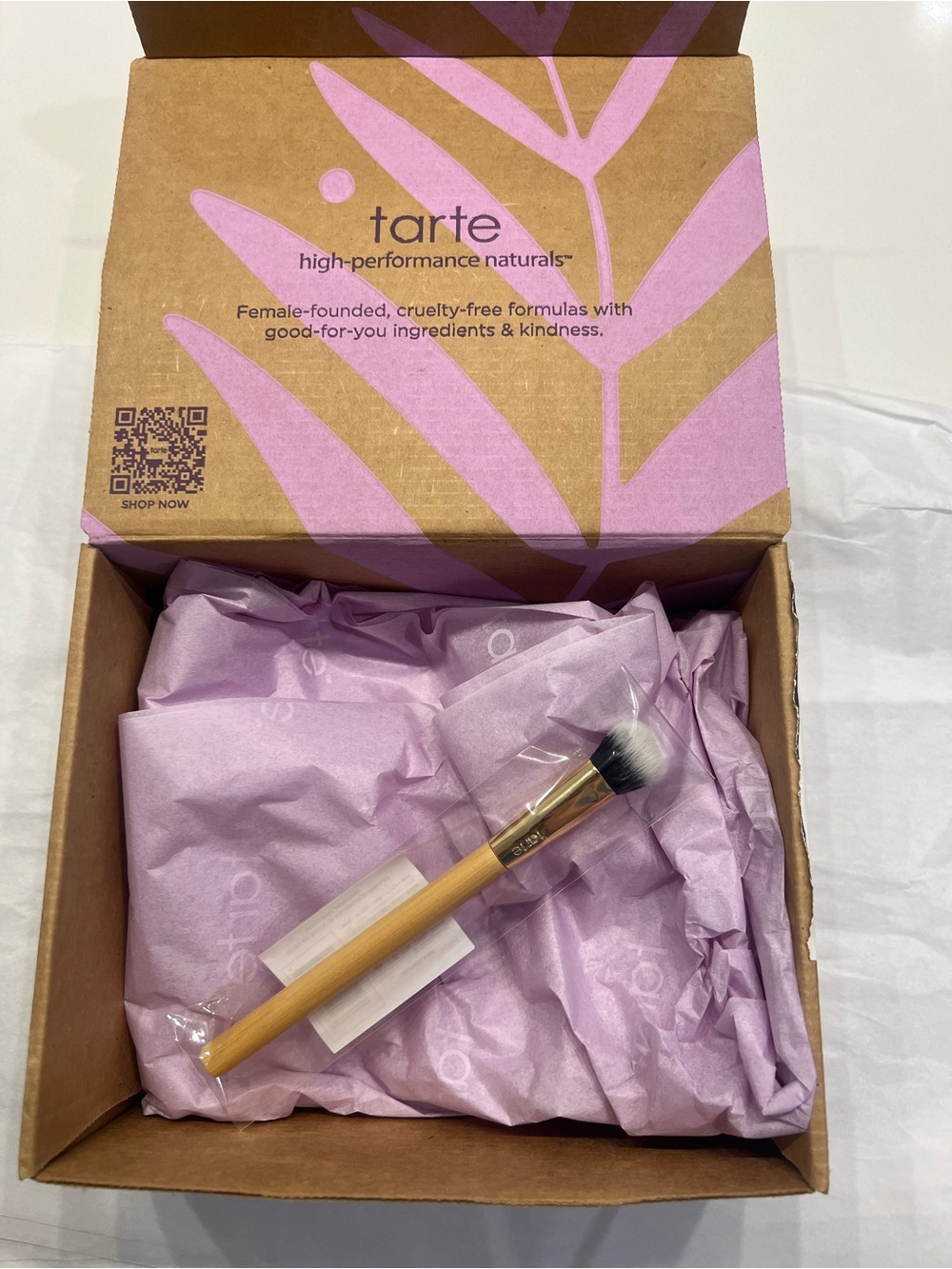 Tarte Concealer Paw Brush - Picture 4 of 5